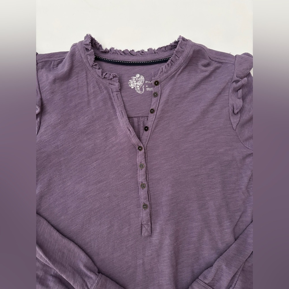 Pilcro Women’s Top Shirt Ruffled Henley Long Sleeve blouse cotton purple Medium - Picture 10 of 16